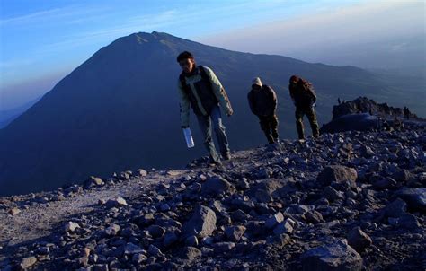 Perjalanan Pendakian Merbabu